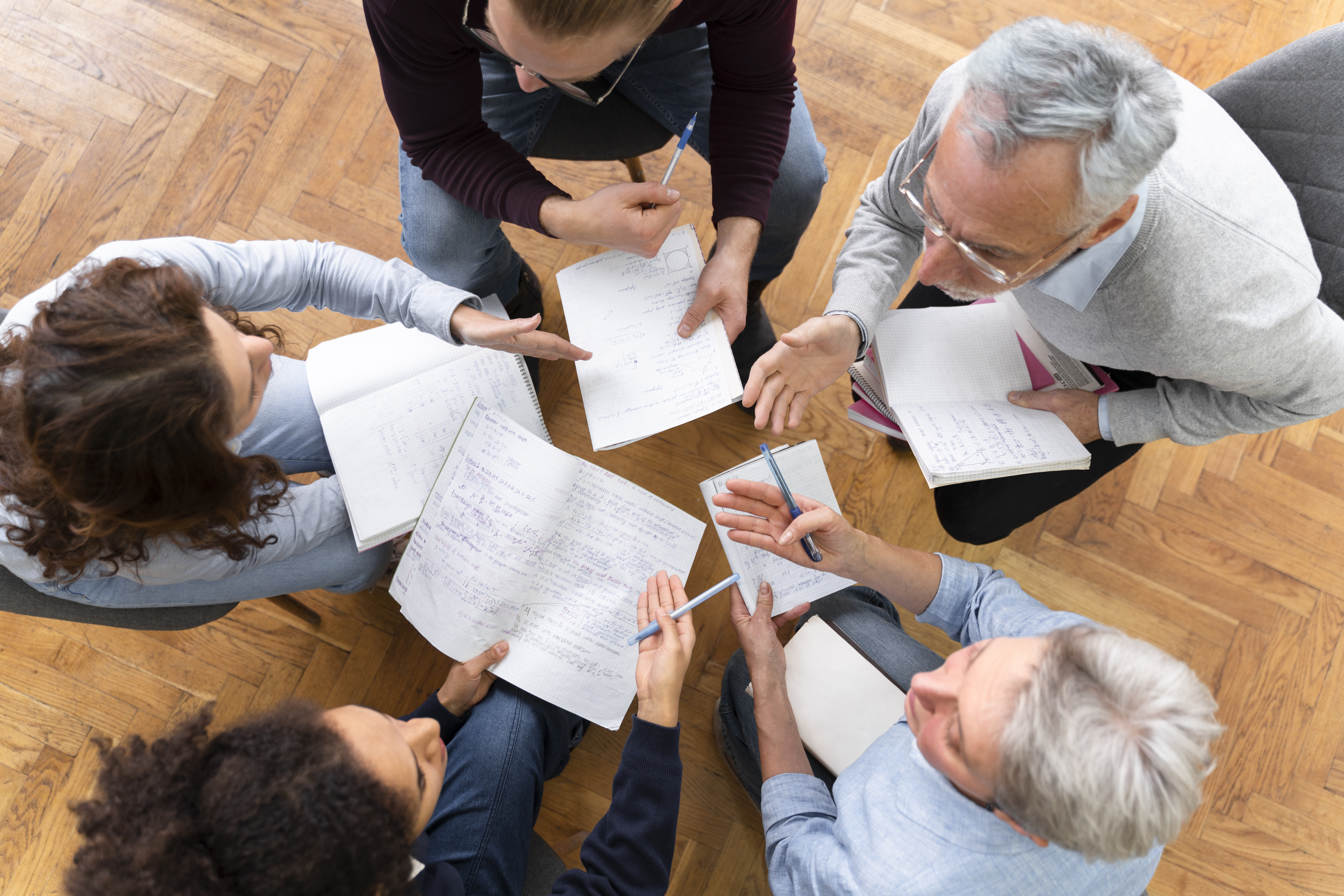 El acta de la junta, «cómo escribirla sin liarla», ni darle trabajo a un juez.